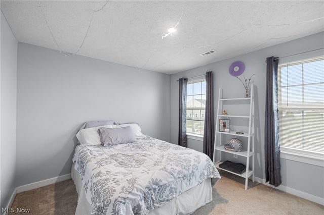 4955 Clifton Mill Drive, North Ridgeville, OH 44039