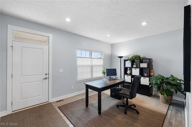 4955 Clifton Mill Drive, North Ridgeville, OH 44039