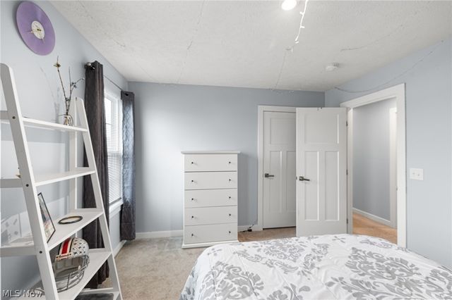 4955 Clifton Mill Drive, North Ridgeville, OH 44039