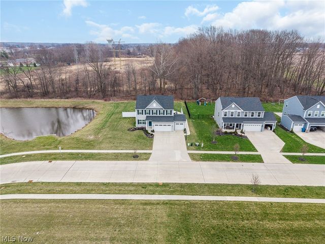 4955 Clifton Mill Drive, North Ridgeville, OH 44039