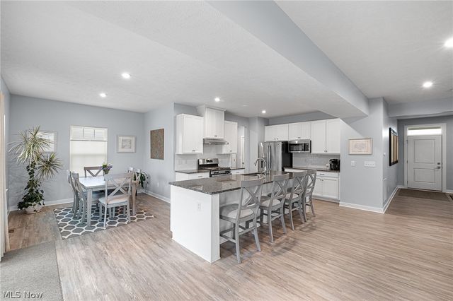 4955 Clifton Mill Drive, North Ridgeville, OH 44039