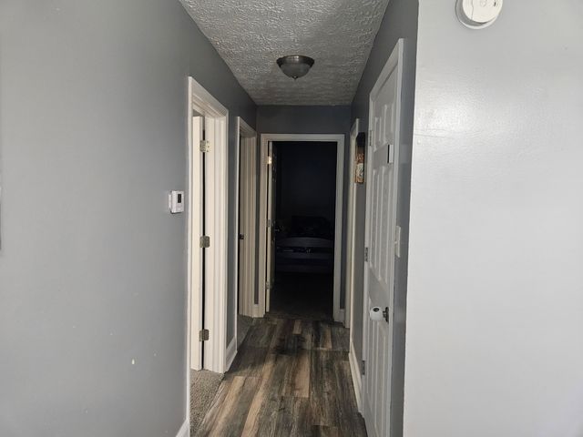 1229 KY-80, Russell Springs, KY 42642