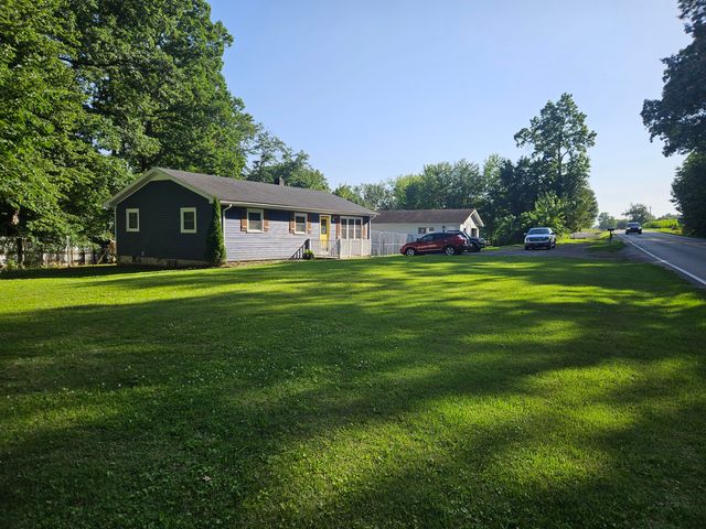 1229 KY-80, Russell Springs, KY 42642