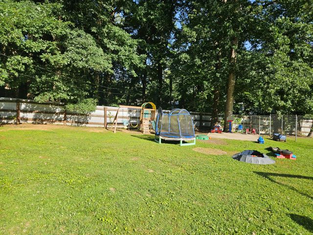 1229 KY-80, Russell Springs, KY 42642