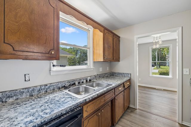 776 Princeton Cir, Clarksville, TN 37042