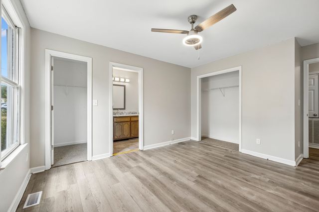 776 Princeton Cir, Clarksville, TN 37042