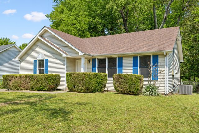 776 Princeton Cir, Clarksville, TN 37042