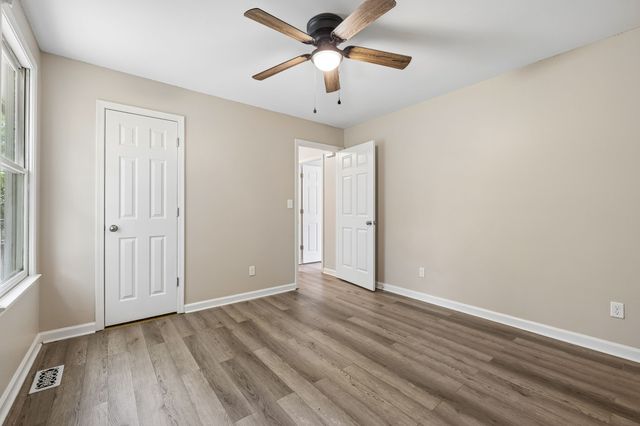 776 Princeton Cir, Clarksville, TN 37042