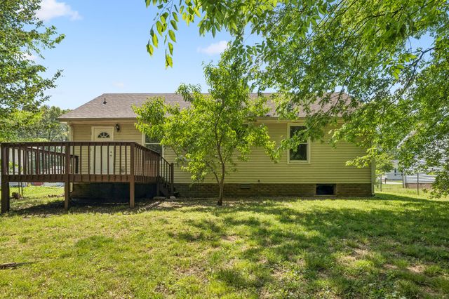 776 Princeton Cir, Clarksville, TN 37042