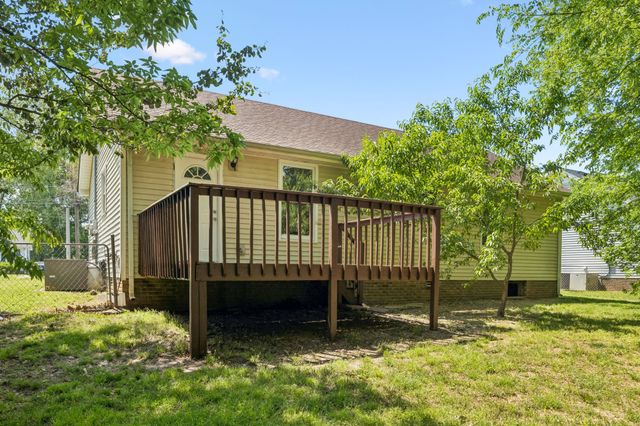 776 Princeton Cir, Clarksville, TN 37042