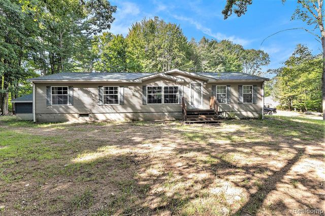 4977 E Buck Rub Road, Custer, MI 49405