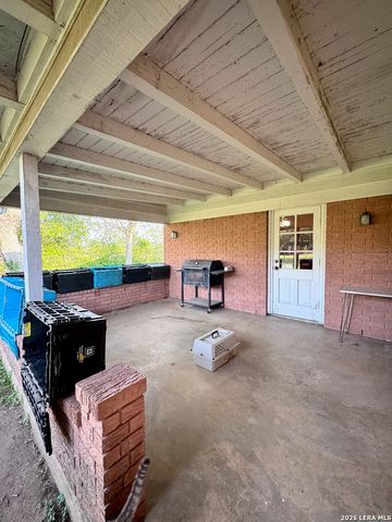 8798 Abe Lincoln, San Antonio, TX 78240