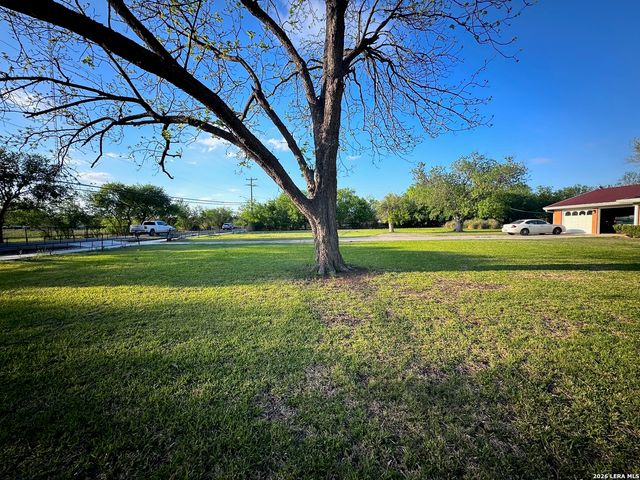 8798 Abe Lincoln, San Antonio, TX 78240