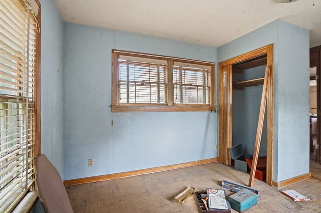 2900 Hunter Street, Fort Worth, TX 76112