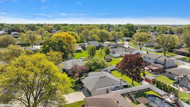 30852 Primrose Drive, Warren, MI 48047