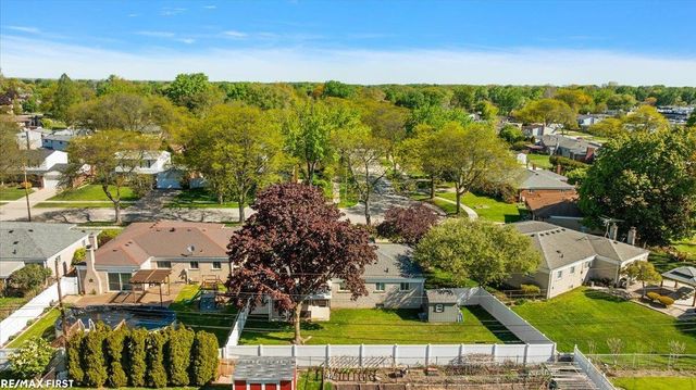 30852 Primrose Drive, Warren, MI 48047