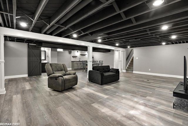 30852 Primrose Drive, Warren, MI 48047