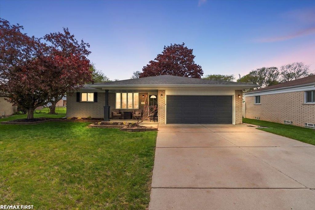 30852 Primrose Drive, Warren, MI 48047