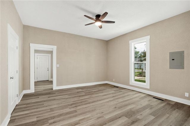 710 W Locust Street, Plattsburg, MO 64477
