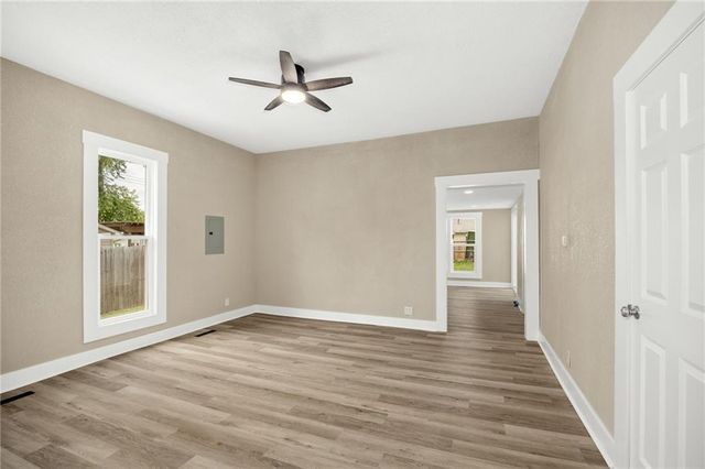 710 W Locust Street, Plattsburg, MO 64477