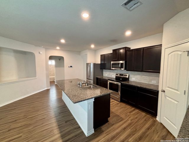 221 Big Cypress, Cibolo, TX 78108