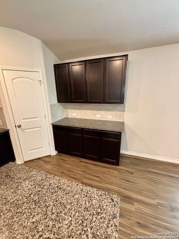 221 Big Cypress, Cibolo, TX 78108