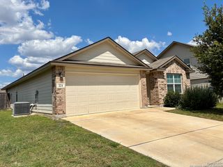 221 Big Cypress, Cibolo, TX 78108