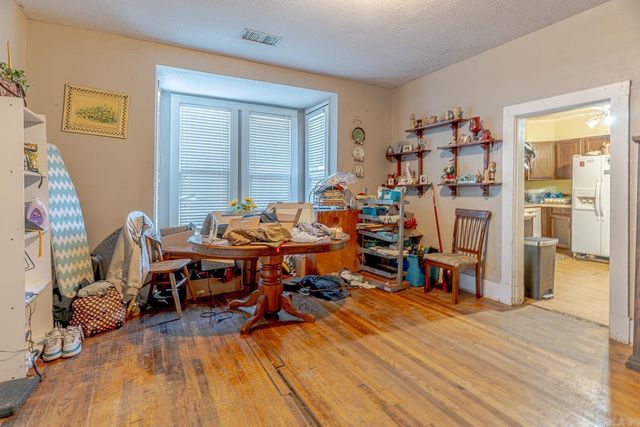 1020 W Jefferson Ave, Jonesboro, AR 72401