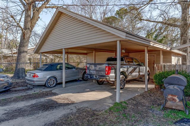 1020 W Jefferson Ave, Jonesboro, AR 72401