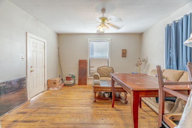 1020 W Jefferson Ave, Jonesboro, AR 72401