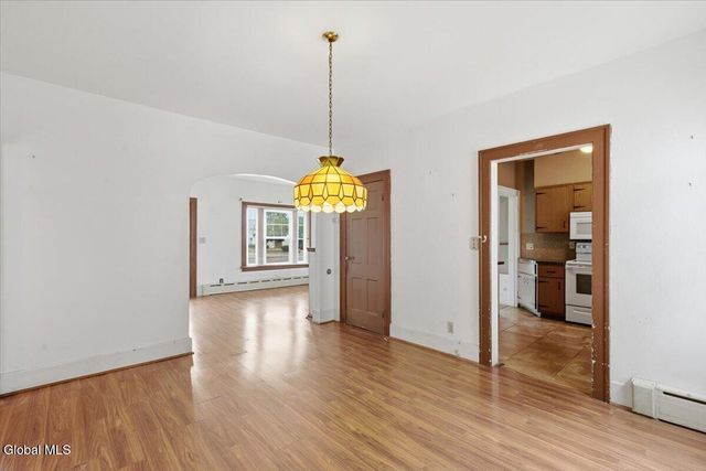 10 110th Street, Troy, NY 12182