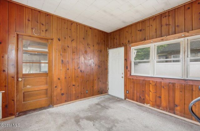 10 110th Street, Troy, NY 12182