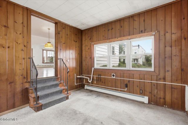 10 110th Street, Troy, NY 12182