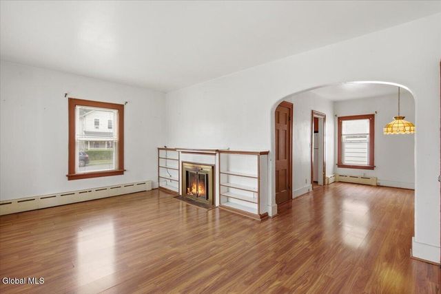10 110th Street, Troy, NY 12182