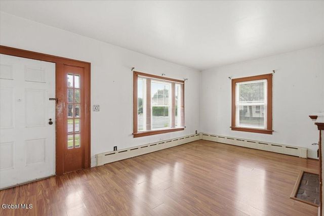 10 110th Street, Troy, NY 12182