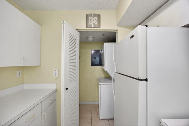 3844 Lyons Road 101-4, Coconut Creek, FL 33073