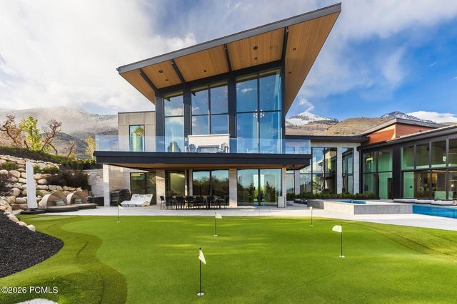 476 E Three Falls Drive, Alpine, UT 84004