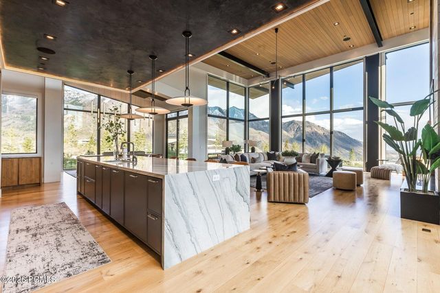 476 E Three Falls Drive, Alpine, UT 84004