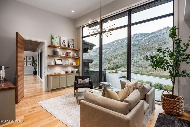 476 E Three Falls Drive, Alpine, UT 84004