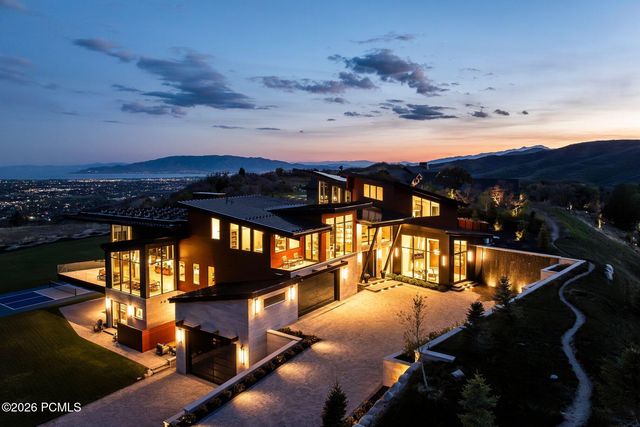 476 E Three Falls Drive, Alpine, UT 84004