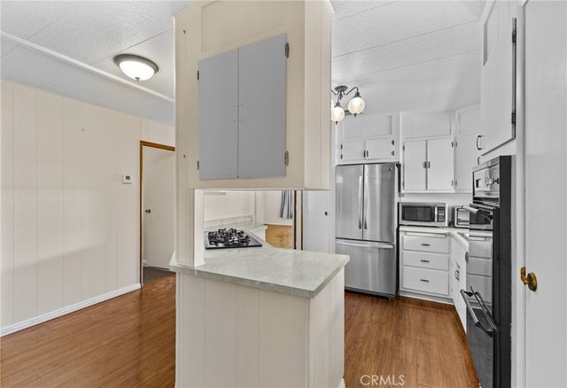 601 N Kirby Street 50, Hemet, CA 92545