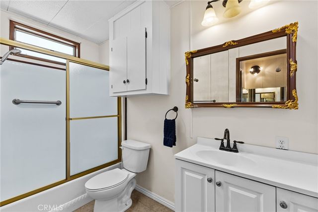 601 N Kirby Street 50, Hemet, CA 92545