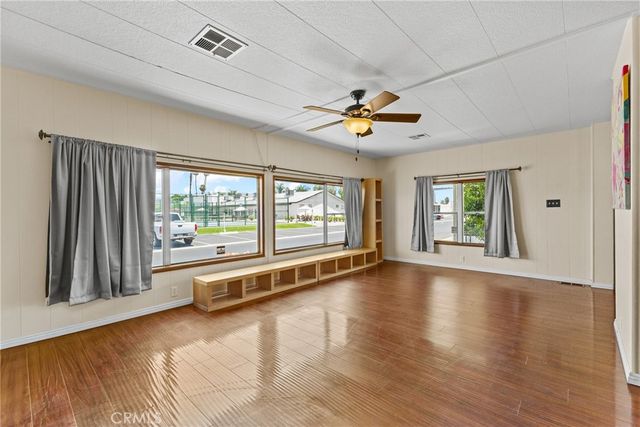 601 N Kirby Street 50, Hemet, CA 92545