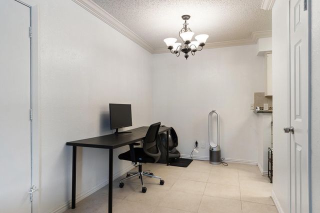 4859 Cedar Springs Road 233, Dallas, TX 75219