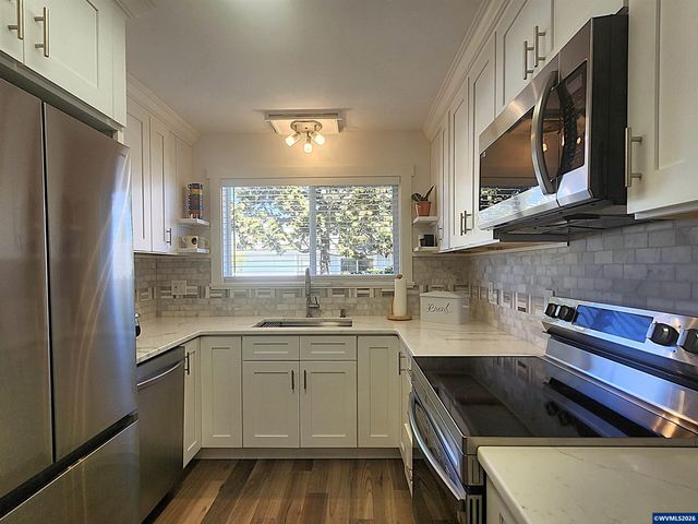 2992 Winslow Wy NW, Salem, OR 97304