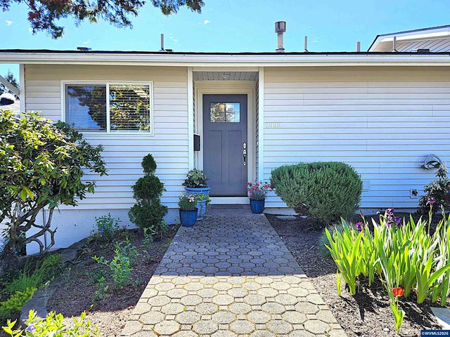 2992 Winslow Wy NW, Salem, OR 97304