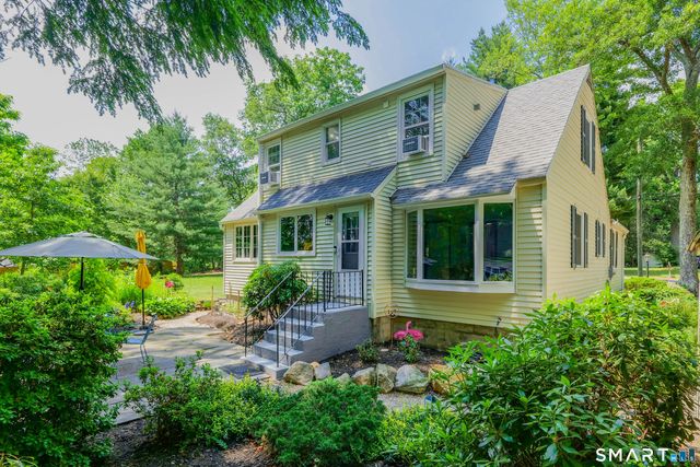 19 Stevens Street, Avon, CT 06001