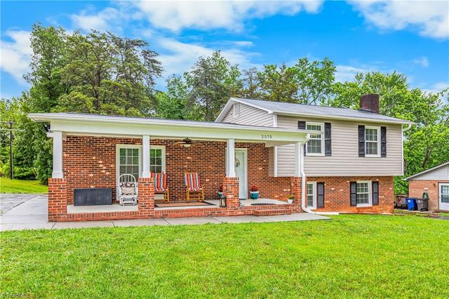2575 Wood Valley Road, Winston-salem, NC 27106