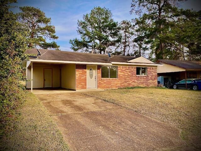 508 Hickory St, New Llano, LA 71461