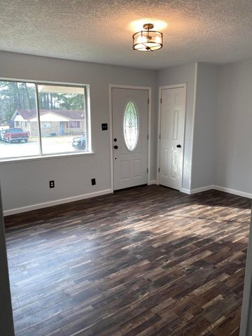 508 Hickory St, New Llano, LA 71461